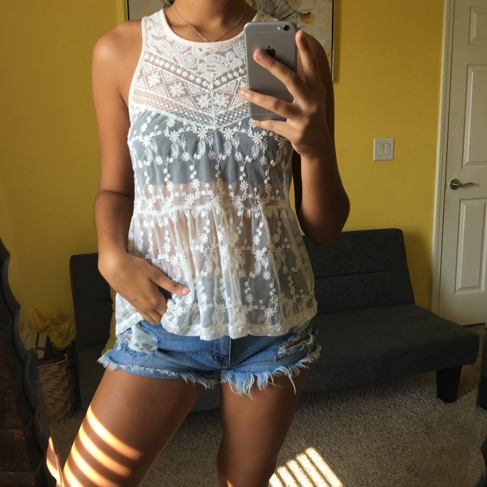 Lace flowy tank top